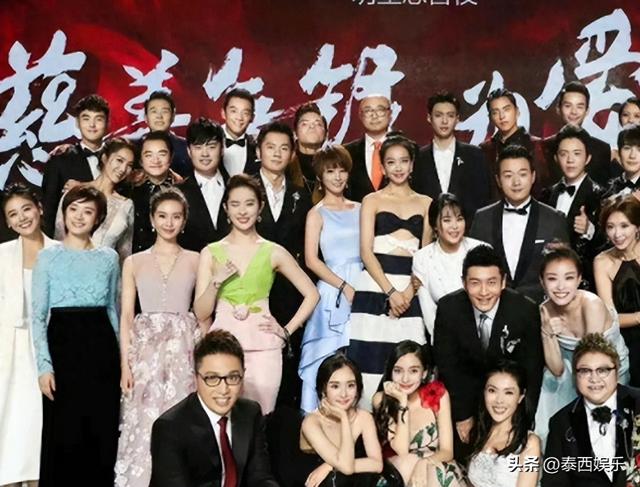 被央视怒批、摇头晃脑、德不配位，难怪阅兵从不邀请“流量”明星