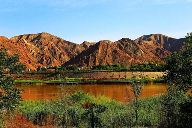 青海 “黑马” 海东：西宁没预料，玉树没料到，今成全国热议中心！