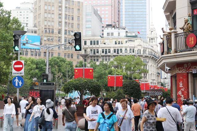 大量广西游客涌入承德，打着旅游幌子不去旅游不吃美食，为啥来