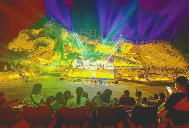 实景演出醉游人