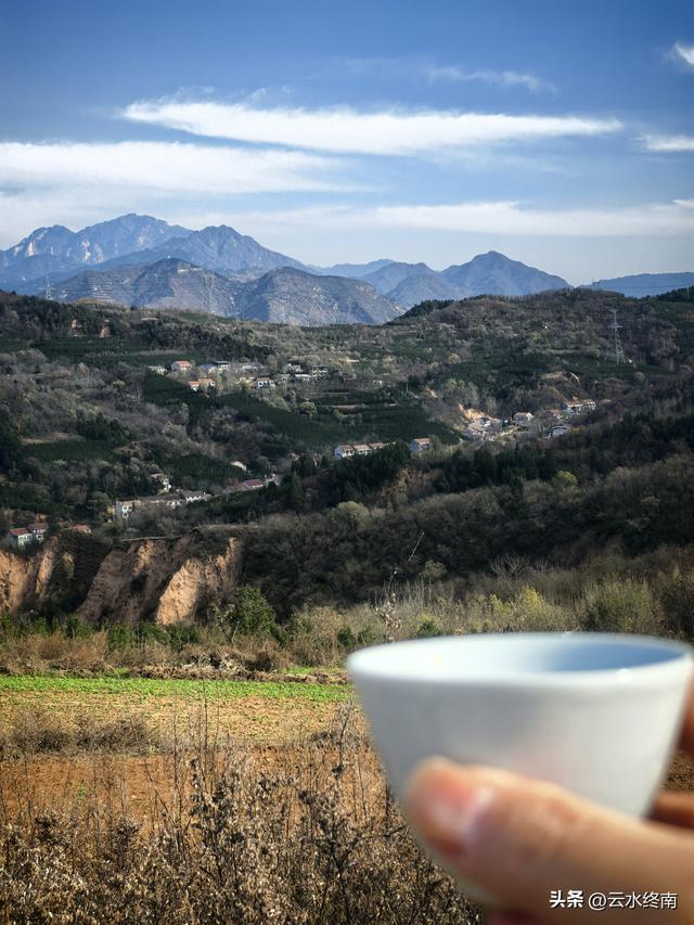 家家山景房！驱车直达白鹿原头这个村子，真是个晒暖暖的好地方