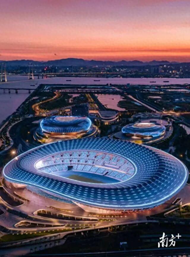 地胆提醒！尽量乘坐公共交通工具前往五月天演唱会现场