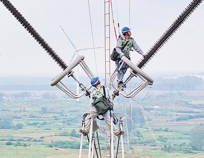 坚持协调发展，促进城乡融合和区域联动（稳中求进、提质增效 实现“十五五”良好开局）