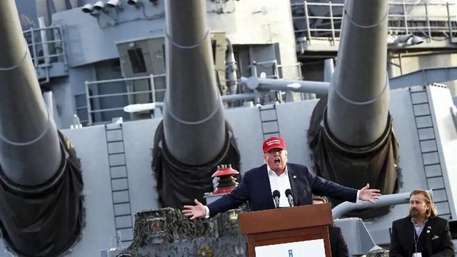 世界大战要来了？特朗普又提军费，点名军工企业：产能必须提上来