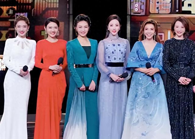 至今还未婚的8位央视女主持人，最大60岁，最小32岁	，令人唏嘘