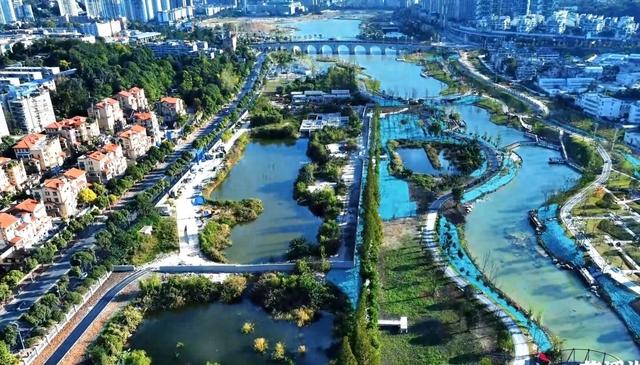 花溪湖公园国庆揭面纱 城市“绿心”成市民生态休闲新去处