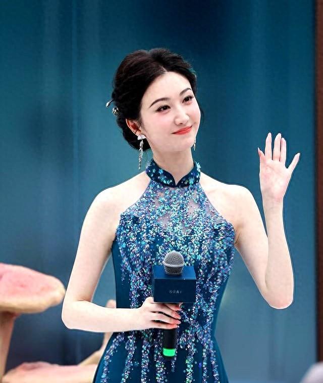 接触的女人多了你就会明白，最有韵味的女人，往往都是微胖身材的