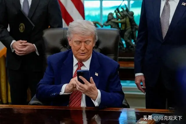 中国阅兵后，美国越想越不对，怀疑陷入军备竞赛，想调整台湾战略