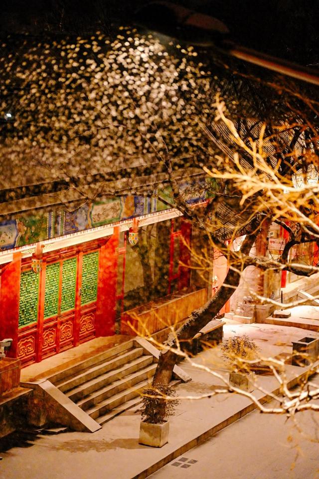 到宛平城体验雪中“穿越”，今晚还将点亮！