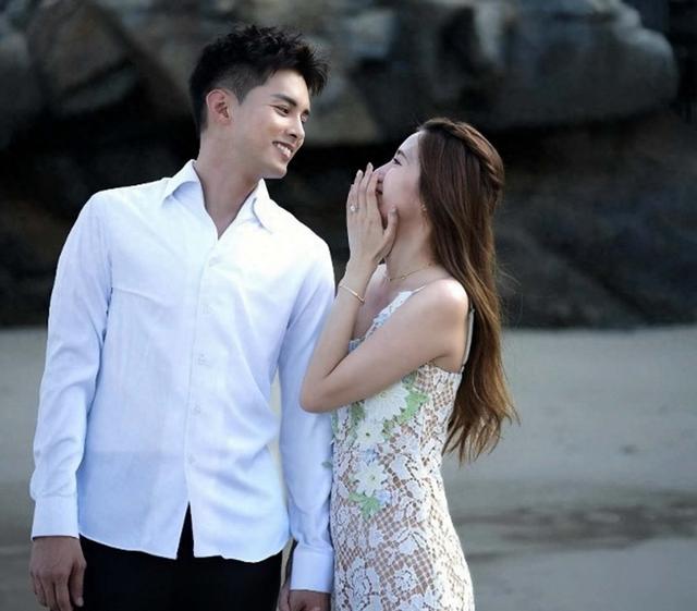 恭喜！TVB知名男星毫无预警宣布结婚，自曝对富贵女友一见钟情