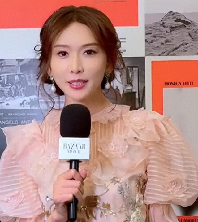 自作孽不可活！看51岁严重日化的林志玲，终是为自己的选择买了单