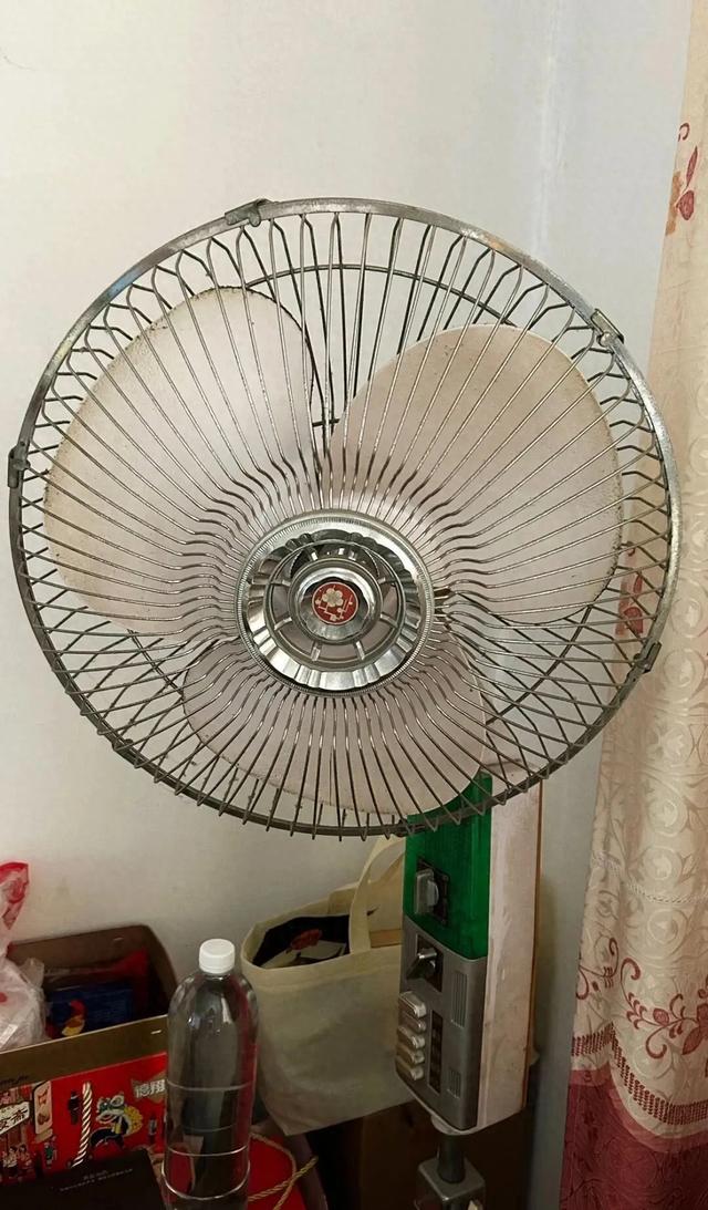 正在被淘汰的7种电器,年轻人瞧不上,老一辈人却无法理解