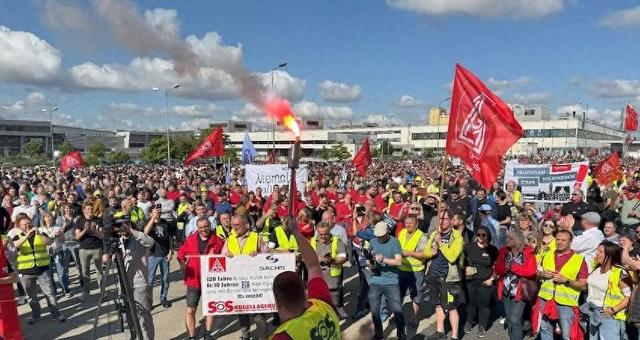 一个月超2.4万汽车人被开，特斯拉开了7位经理，车圈再掀裁员潮