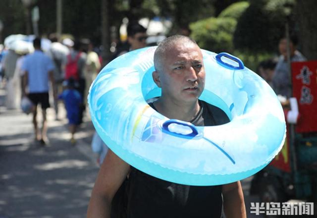 海边流动的“风景线”