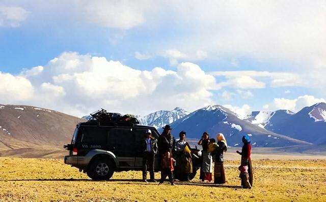 探秘古格王朝与扎达土林：西藏阿里的时空之旅