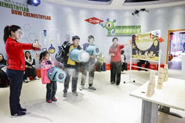 黑龙江省科技馆“山河锦绣庆华诞 科学筑梦绘新图”系列科普教育活动成功举办