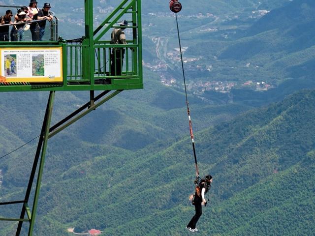 又怂又爽还不费力！“窝囊旅游”入选平台“暑期五大热门玩法”