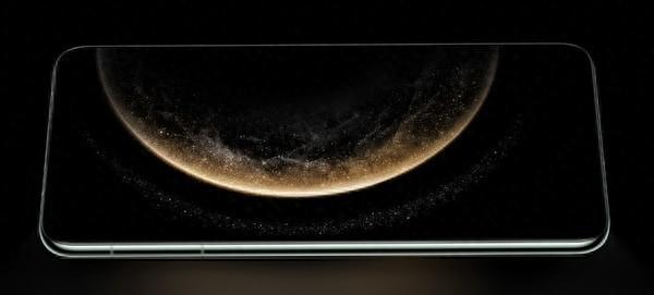 华为Mate 80系列有望搭载抗反射屏幕 新iPhone也有？