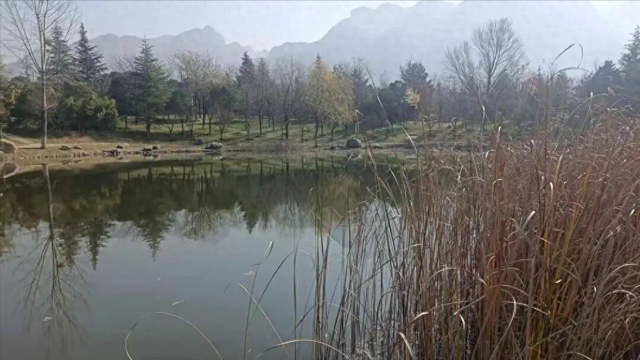 武可峰：日湖冬景