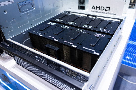 AMD拟上调AI市场规模预期至8500亿美元