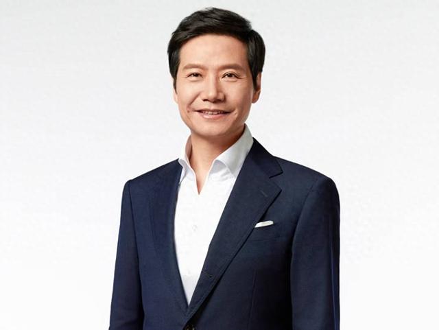 风向变了？官媒接连锐评，没给雷军留一丝体面，董明珠话有人信了
