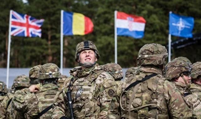 中方话音刚落，特朗普通告全世界：税率加到200%！首个牺牲国出现