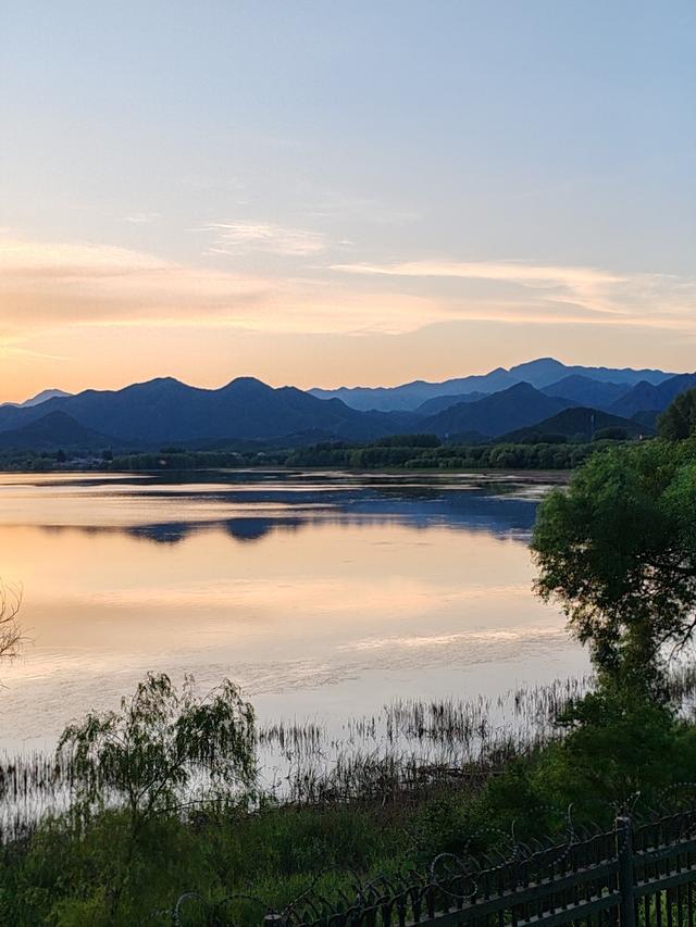 联题怀柔水库周边景观带状公园上善亭及赏析