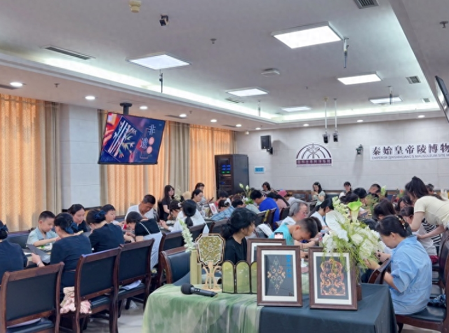 文旅发展直击一线丨非遗技艺进景区