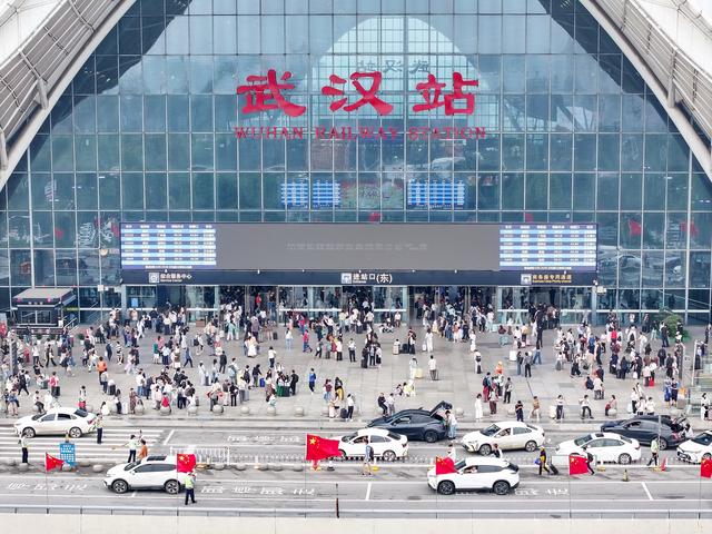 美媒：“中国的‘超级黄金周’开了个好头”