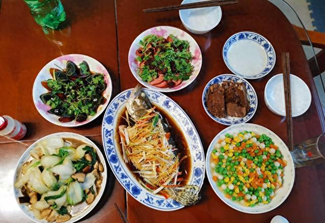 5道家常美味锁住家人的心！老公女儿催着做，太香是最美的夸赞！