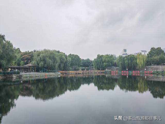 泰安：它是市颜值最高公园之一，紧邻“岱下桃源”，一个创意绝了