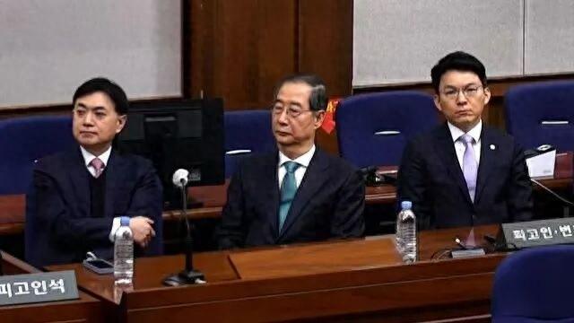 韩国前总理韩德洙一审被判有期徒刑23年；此前尹锡悦涉内乱首案宣判，获刑5年
