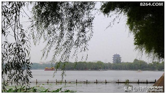 山东行游影记（13）—济南大明湖（二）