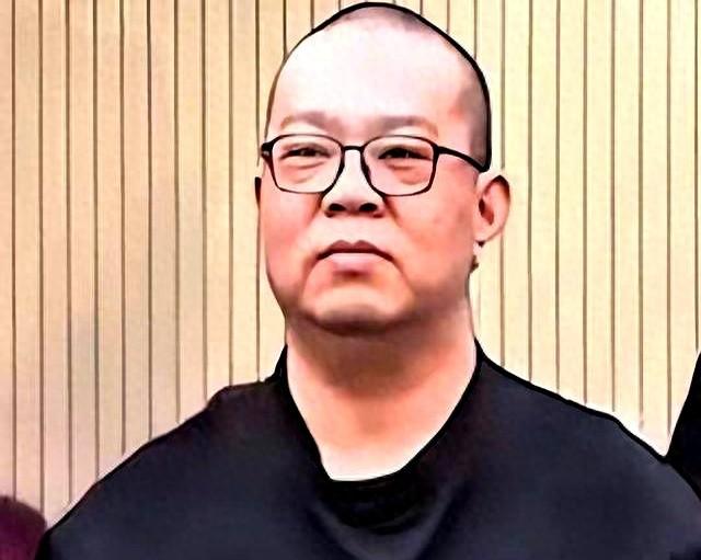 11亿巨贪白天辉临终会面：妻子问骨灰咋处理，他只答两字“随便”