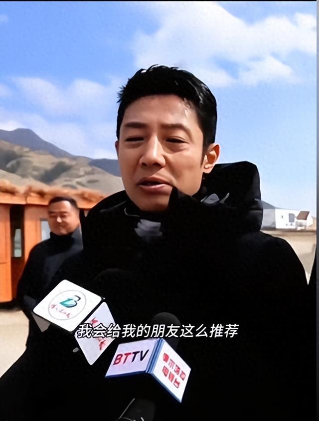 赛里木湖景区“屎满为患”，游客们都就地解决，网友：都怪撒贝宁