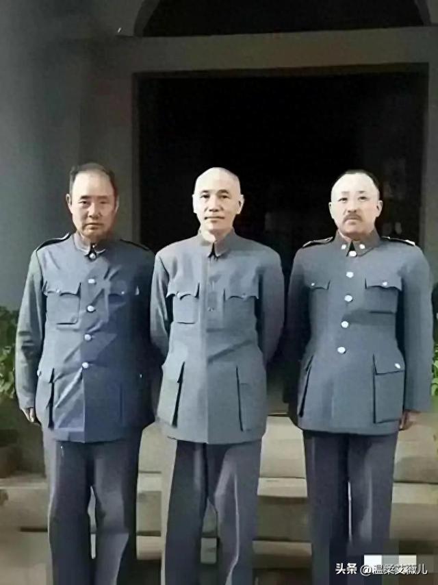 我敢打赌	，认得出这三人的历史绝对不会差，一般只认识中间的那人