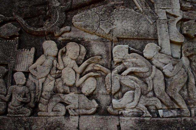 大同互点seo排名（吴哥窟里惊现中国人和柬埔寨人烧烤斗鸡）