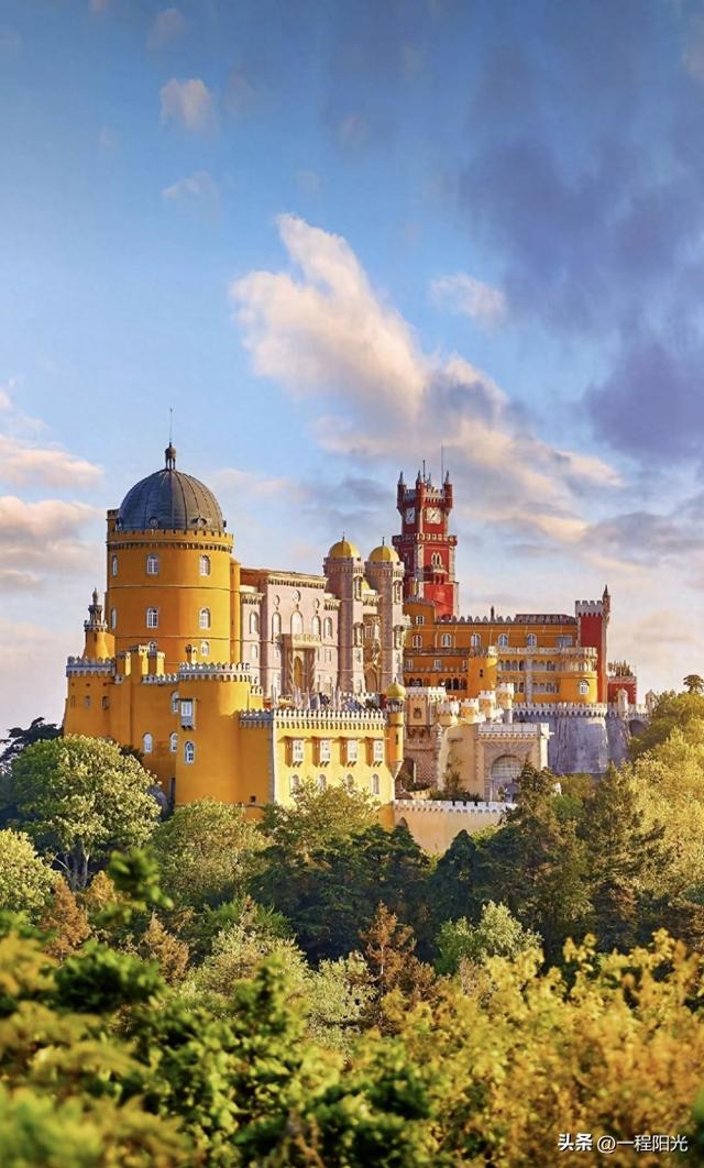 德国城堡之旅一，传奇君主的童话世界《新天鹅堡》