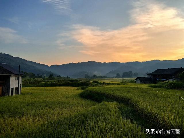 贵州山村清晨：大自然的诗意长卷