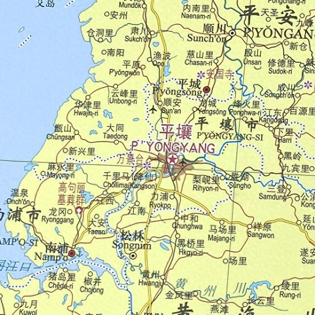 平壤的柳树多也叫柳京，大同江穿城而过，城市绿化好还有美食冷面