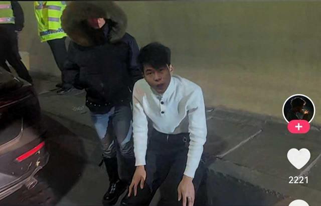 定速巡航失灵高速狂奔490公里司机要求退车退款，索赔5万元精神损失费，厂家代表回应