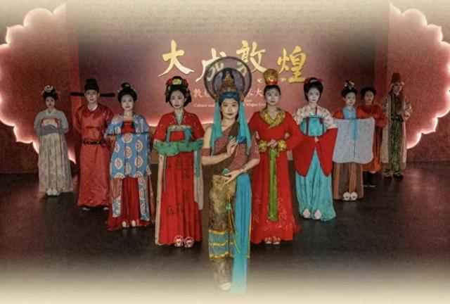 深圳南山博物馆回应“大成敦煌”展讲解费每人130元：由敦煌研究院讲师讲解