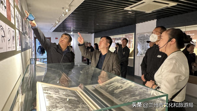 “岩石密码——白银黄河岩画展”在兰州市博物馆开展