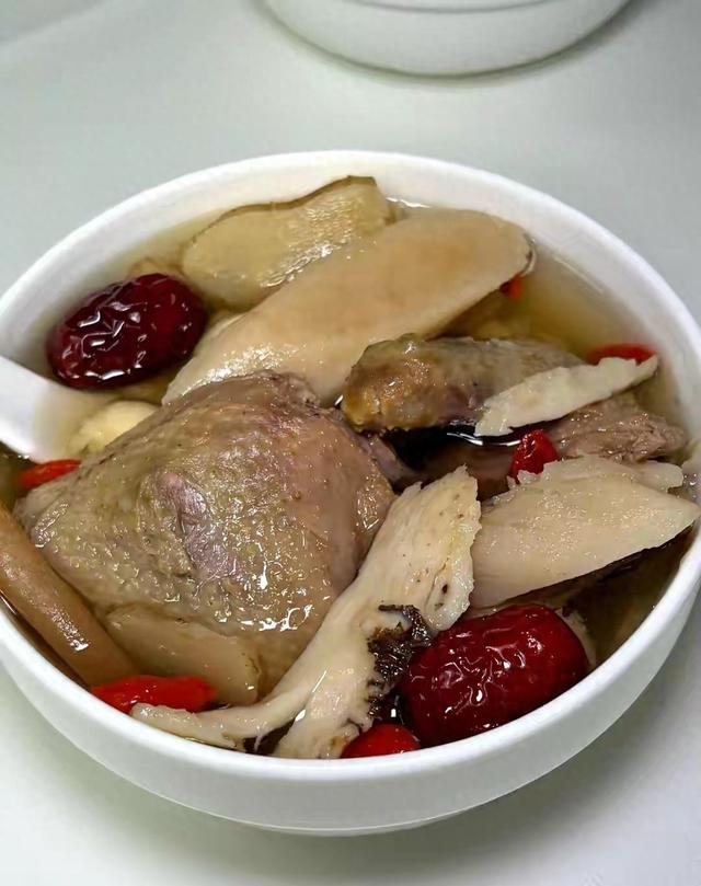 明日立冬，建议多吃这4种肉，胜过吃补药，滋补身体，健康入冬