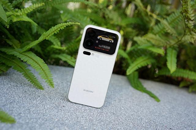 小米、OPPO、vivo三家5000元机型对比：Pro级旗舰谁更强？