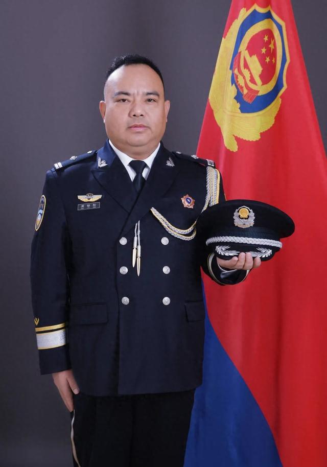 周劲松经抢救无效，不幸去世，年仅48岁