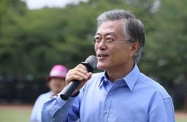 72岁的文在寅，突然预料到了什么？发声提醒韩国人：中国至关重要