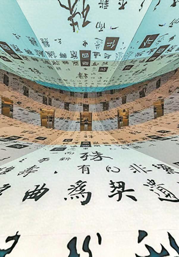 深圳湾文化广场11月23日起对公众开放，总策展人韩家英为你导赏 在这些“石头”里读懂设计