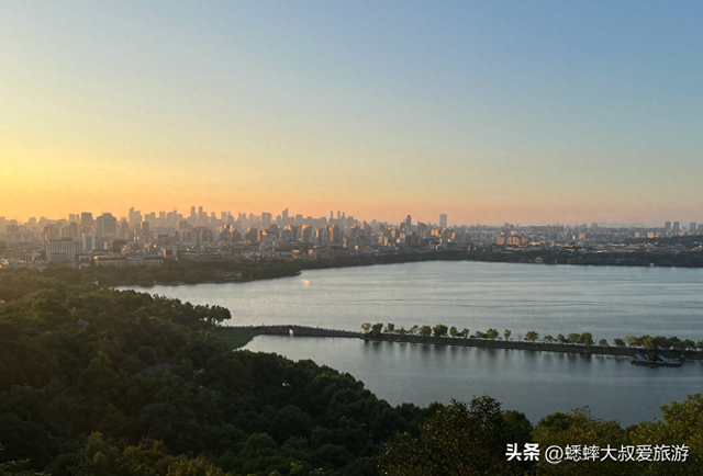 杭州西湖日出最佳地点都有哪些？都有什么注意事项？