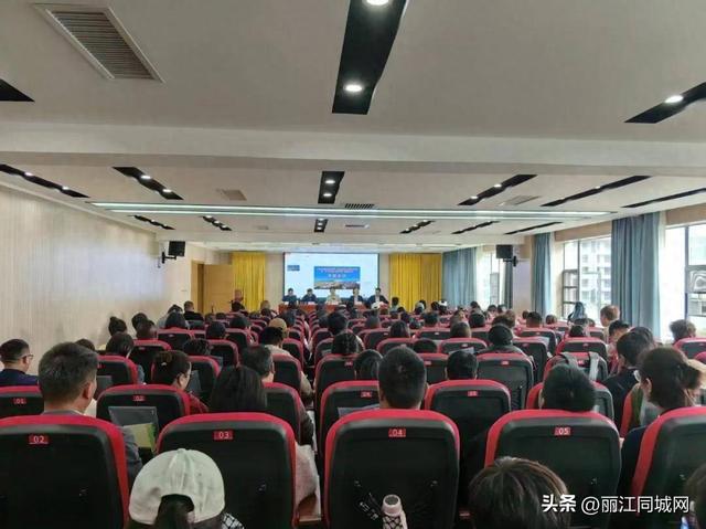 丽江：打造文旅服务“生力军”与安全“守护者”